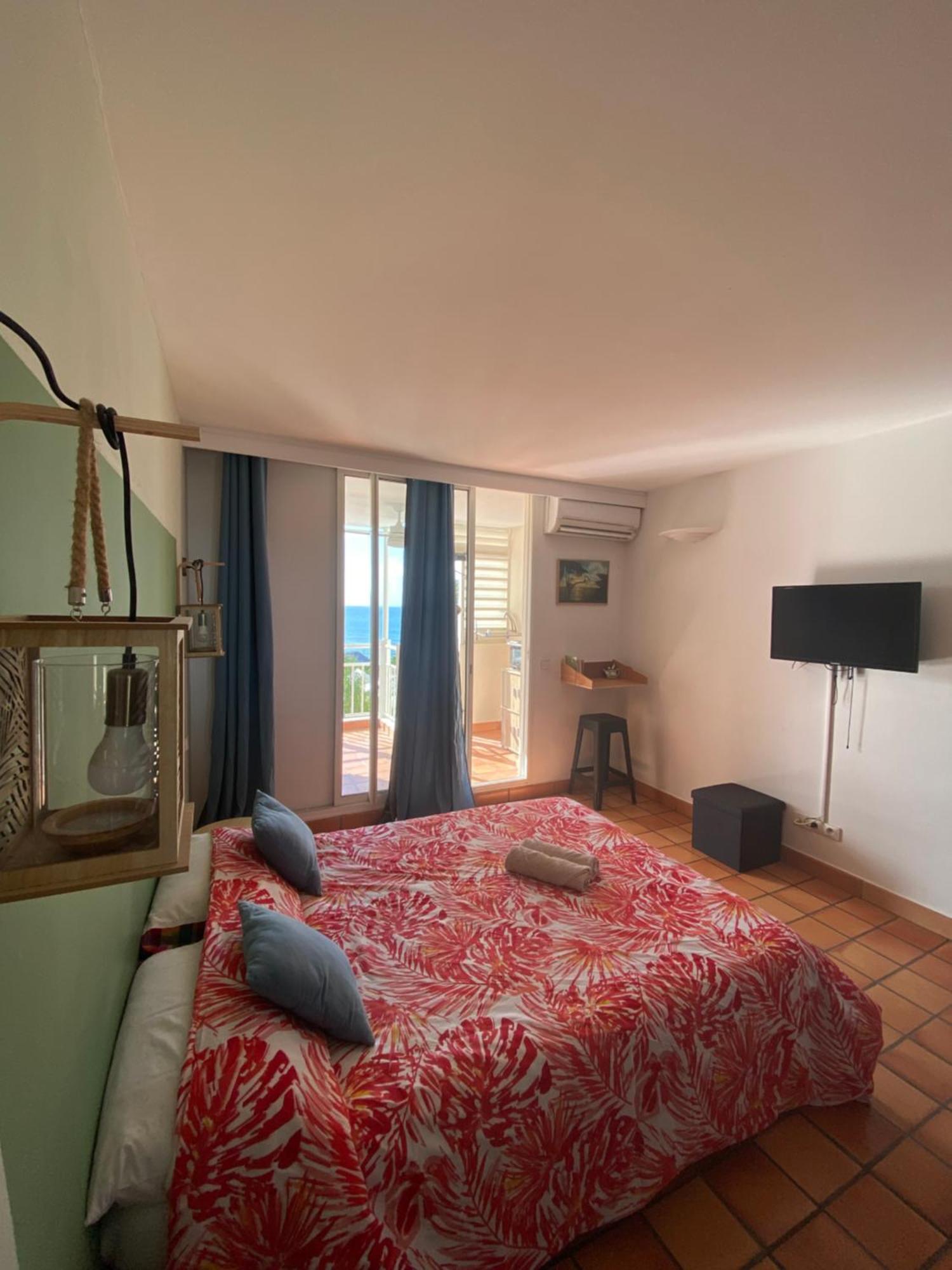 Studio Paisible Avec Piscine, Pas Loin De La Plage La Trinité Zewnętrze zdjęcie
